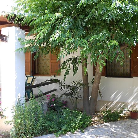 Caviri Apartment Galissas Exterior photo